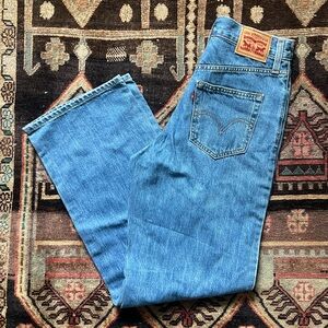 Levi's Women’s Classic High Waisted Straight Blue Jeans 26x31